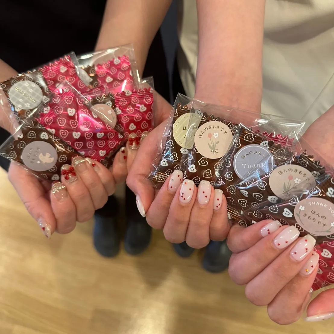 本日はバレンタインデーということで、皆さまの笑顔をさらに輝か...